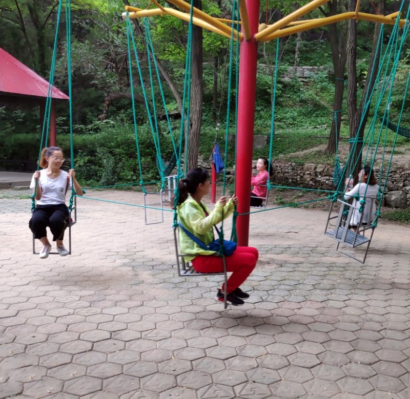 J5URSvsA_C7tW J5URSvsA_C7tW