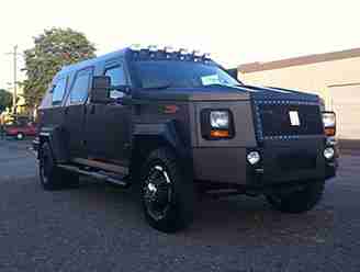 汽車(chē)防護(hù)裝甲